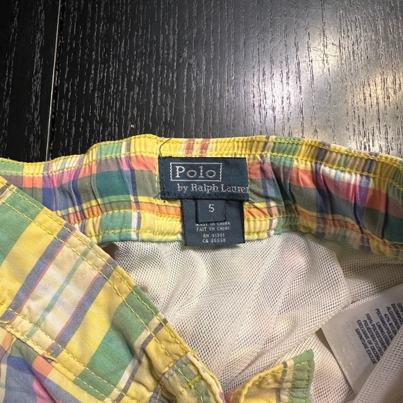 Toddler Ralph Lauren swim trunks - Picture 3 of 3